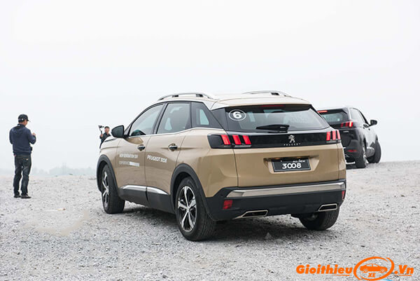 duoi-xe-peugeot-3008-2019-2020-gioithieuxe-vn-01