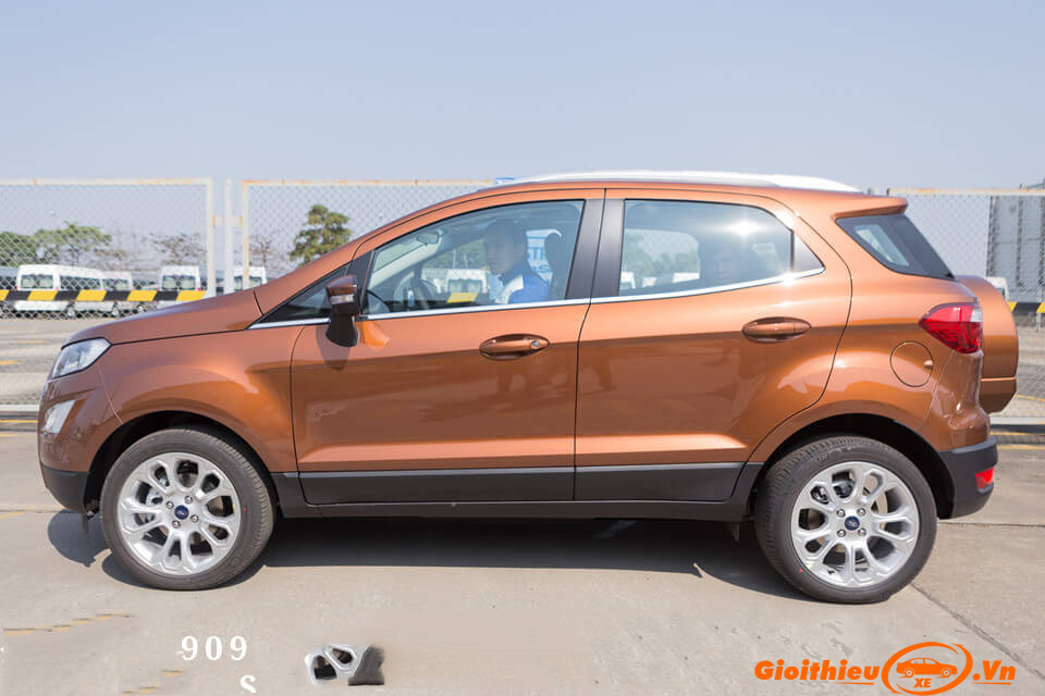 than-xe-ford-ecosport-2019-gioithieuxe-vn