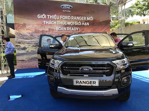 gia-xe-ford-ranger-wildtrak-2-0-bi-turbo-2019