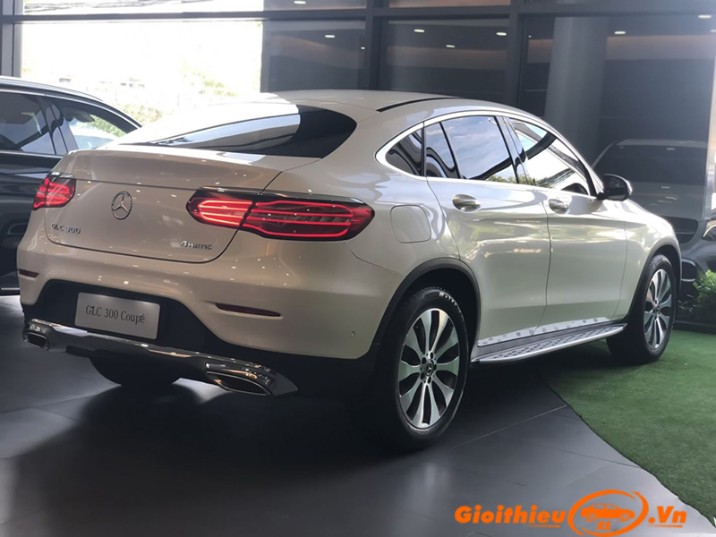 mercedes-benz-glc-300-coupe-2019-gioithieuxe-vn-01