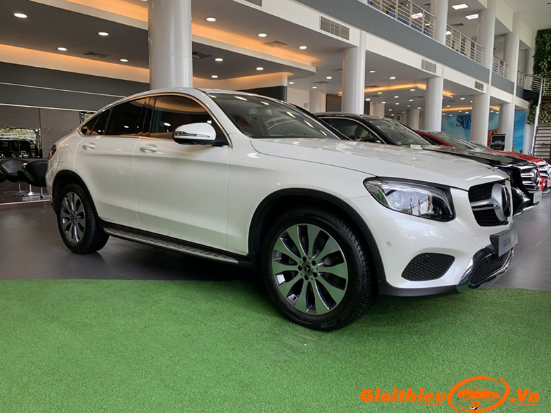 mercedes-benz-glc-300-coupe-2019-gioithieuxe-vn-02