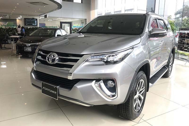 fortuner-vn-gioithieuxe-vn