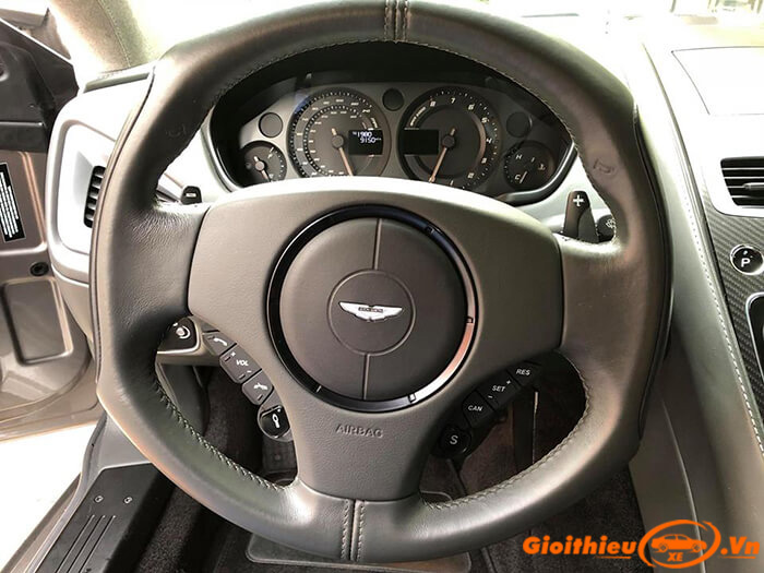 vo-lang-aston-martin-vanquish-2019-2020-gioithieuxe-vn