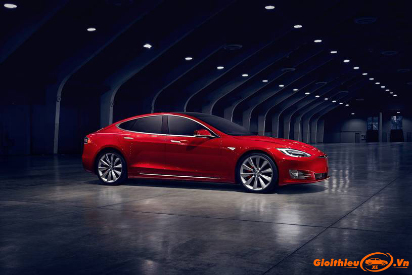 than-xe-Tesla-Model-S-2020-gioithieuxe-vn