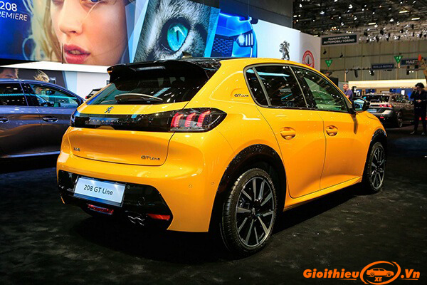 duoi-xe-peugeot-208-2019-2020-gioithieuxe-vn