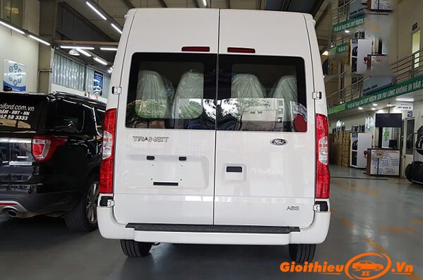 duoi-xe-ford-transit-limited-2018-2019-gioithieuxe-vn
