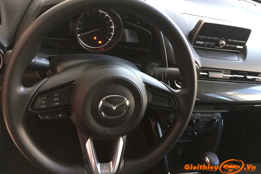 volang-xe-mazda-2-hatchback-premium-2019-gioithieuxe-vn