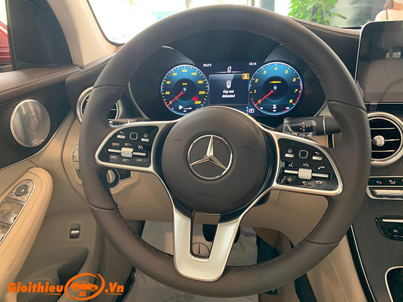 volang-xe-Mercedes-glc300-4matic-2020-gioithieuxe-vn