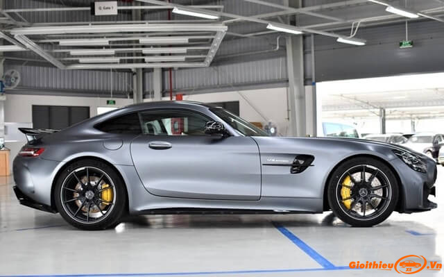 ngoai-that-xe-mercedes-amg-gt-r-coupe-gioithieuxe-vn