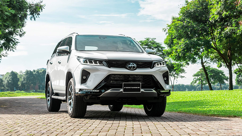 xe-fortuner-2020-gioithieuxe-vn-01