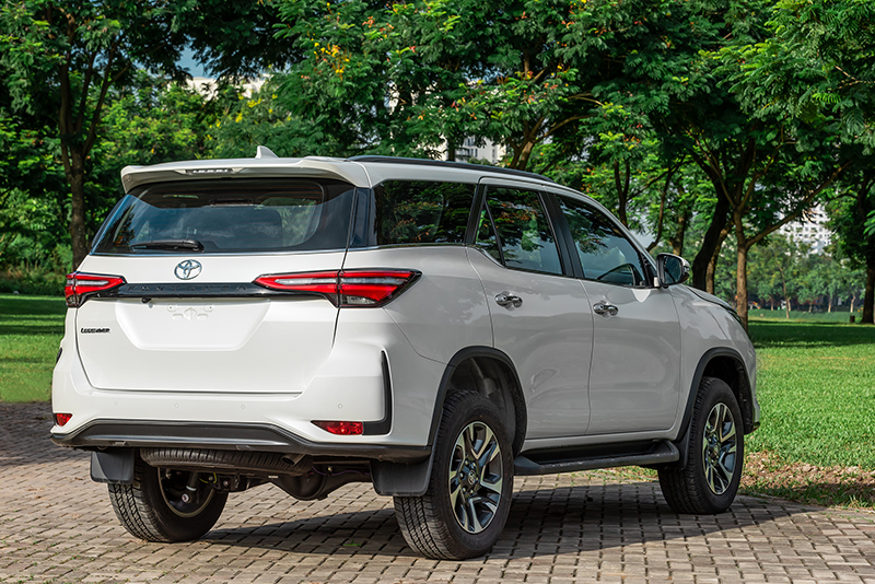 xe-fortuner-2020-gioithieuxe-vn