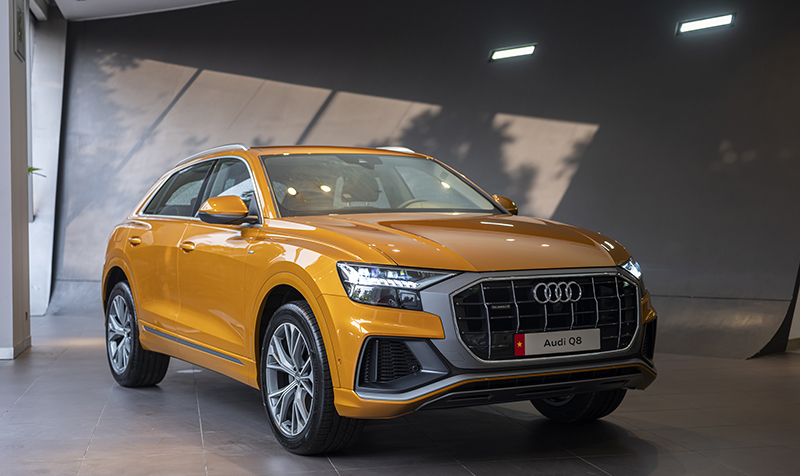audi-q8-ve-tay-khach-hang-gioithieuxe-vn