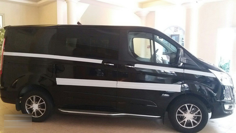 ford-tourneo-vn-gioithieuxe-vn-01