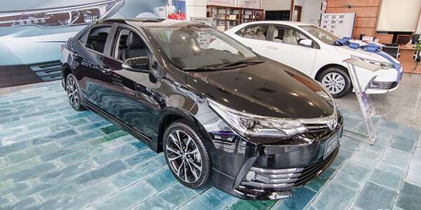Giới thiệu xe Toyota Altis 2019, Kem giá bán ( 05/2019)