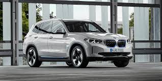 Bên trong dây chuyền sản xuất BMW IX3 2021